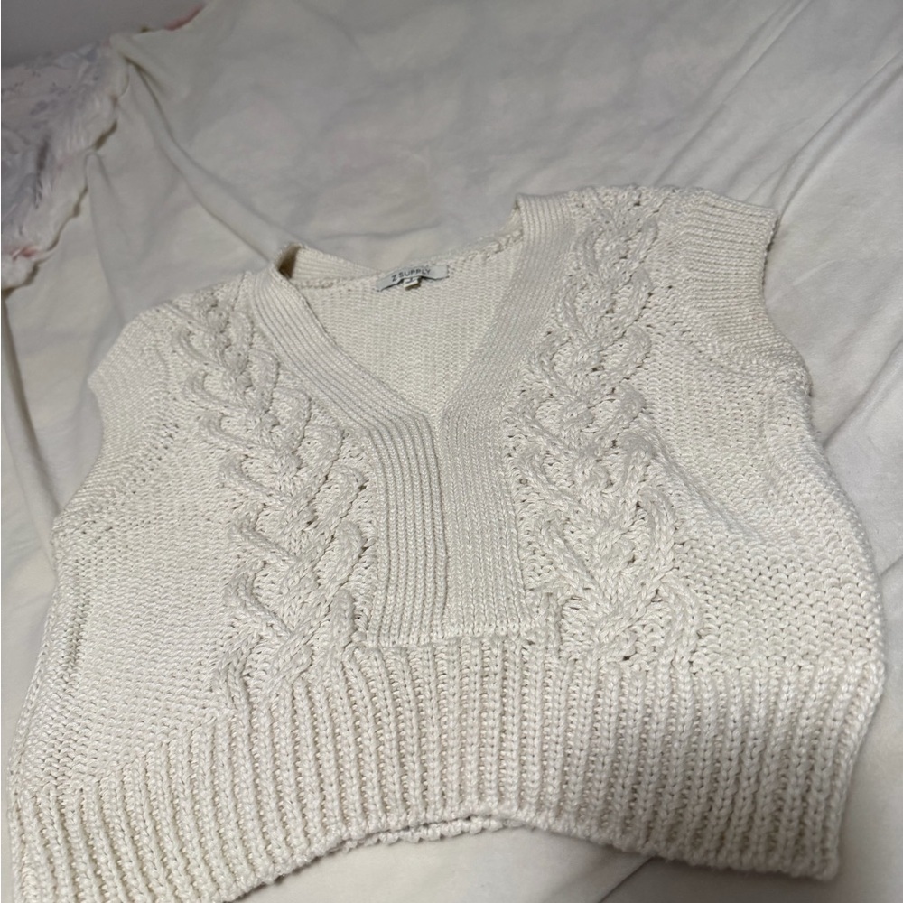 Z Supply Roped In Sweater Vest in Sandstone Women’s Small - Picture 2 of 6